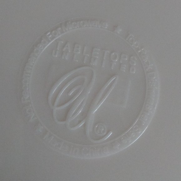 Large Melamine Serving Bowl w/Grape Design - Picture 3 of 7